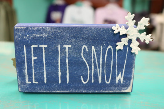 303-319-Navy Let it Snow Sign(5.99)