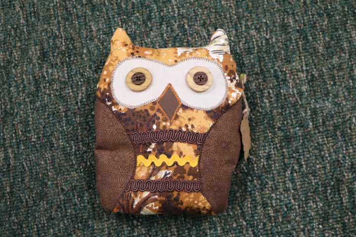 303-252-Sm Brown Stuffy Owl(12.99)